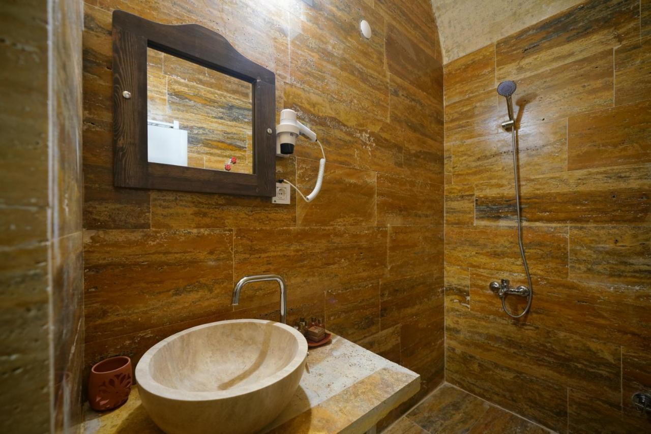 Tibet Stone House Hotel Nevşehir Buitenkant foto